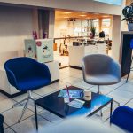 Sessel in Kundenlounge im Autohaus Eschengrund in Neubrandenburg